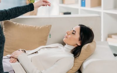 Quels sont les résultats typiques observés chez les clients ayant suivi des séances d’hypnose régressive à Lyon 5 pour résoudre leurs problèmes de sommeil, de stress et de poids?